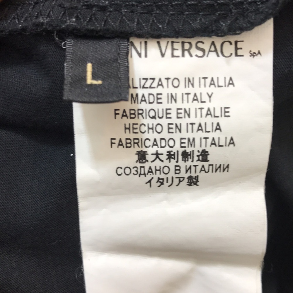 GIANNI VERSACE Black & Gold Beaded Medusa T-Shirt - Picture 9 of 9